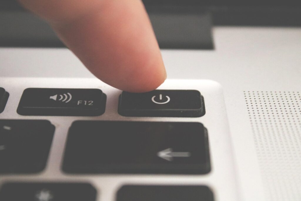 Permanently Remove The Form Fill Toolbar From Customer Insights Journeys